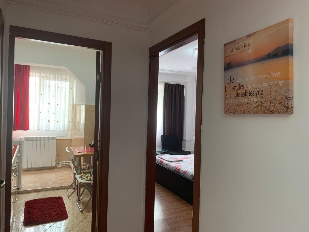 Center Apartment 加拉茨 外观 照片