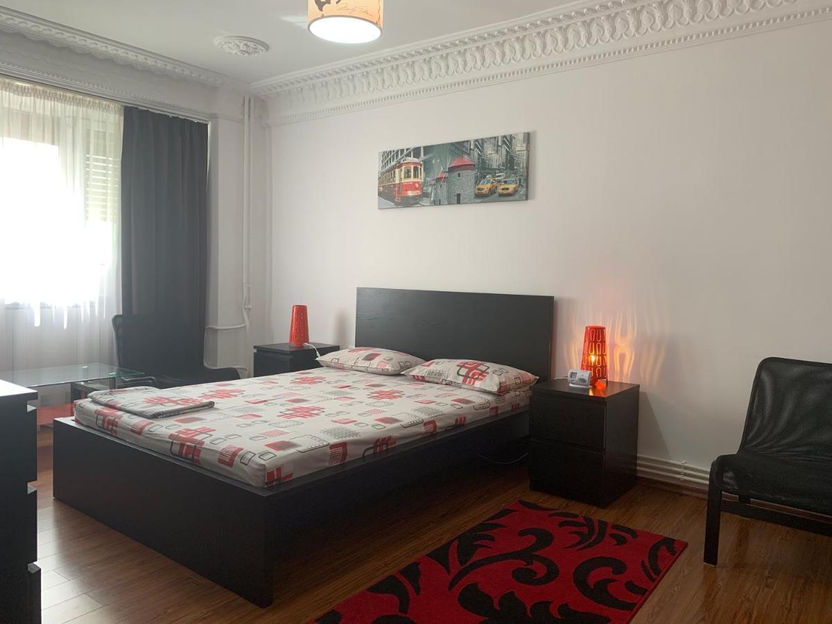 Center Apartment 加拉茨 外观 照片