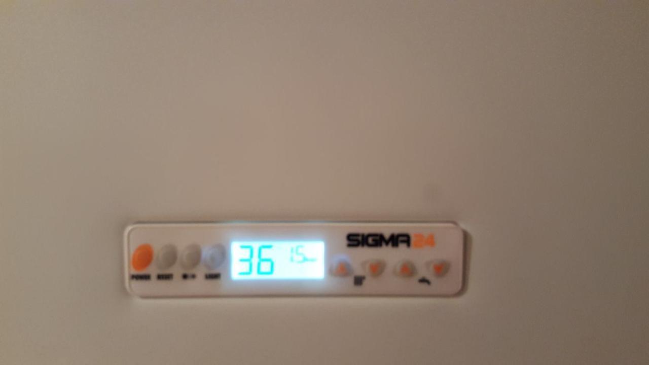 Center Apartment 加拉茨 外观 照片