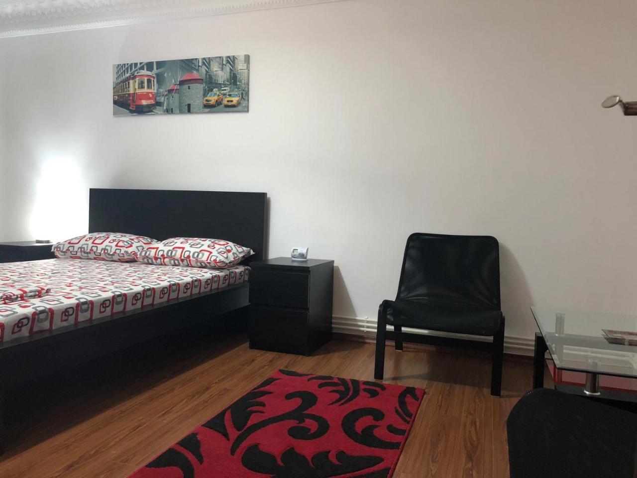 Center Apartment 加拉茨 外观 照片